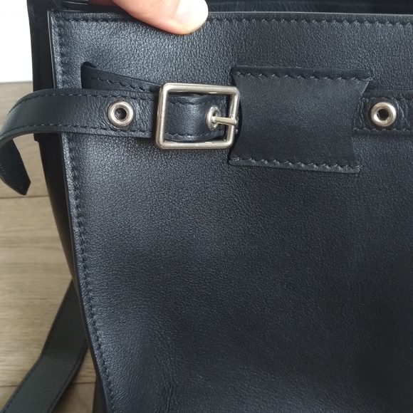 PRISTINE Authentic Celine black Calfskin crossbody bag - Picture 8 of 11